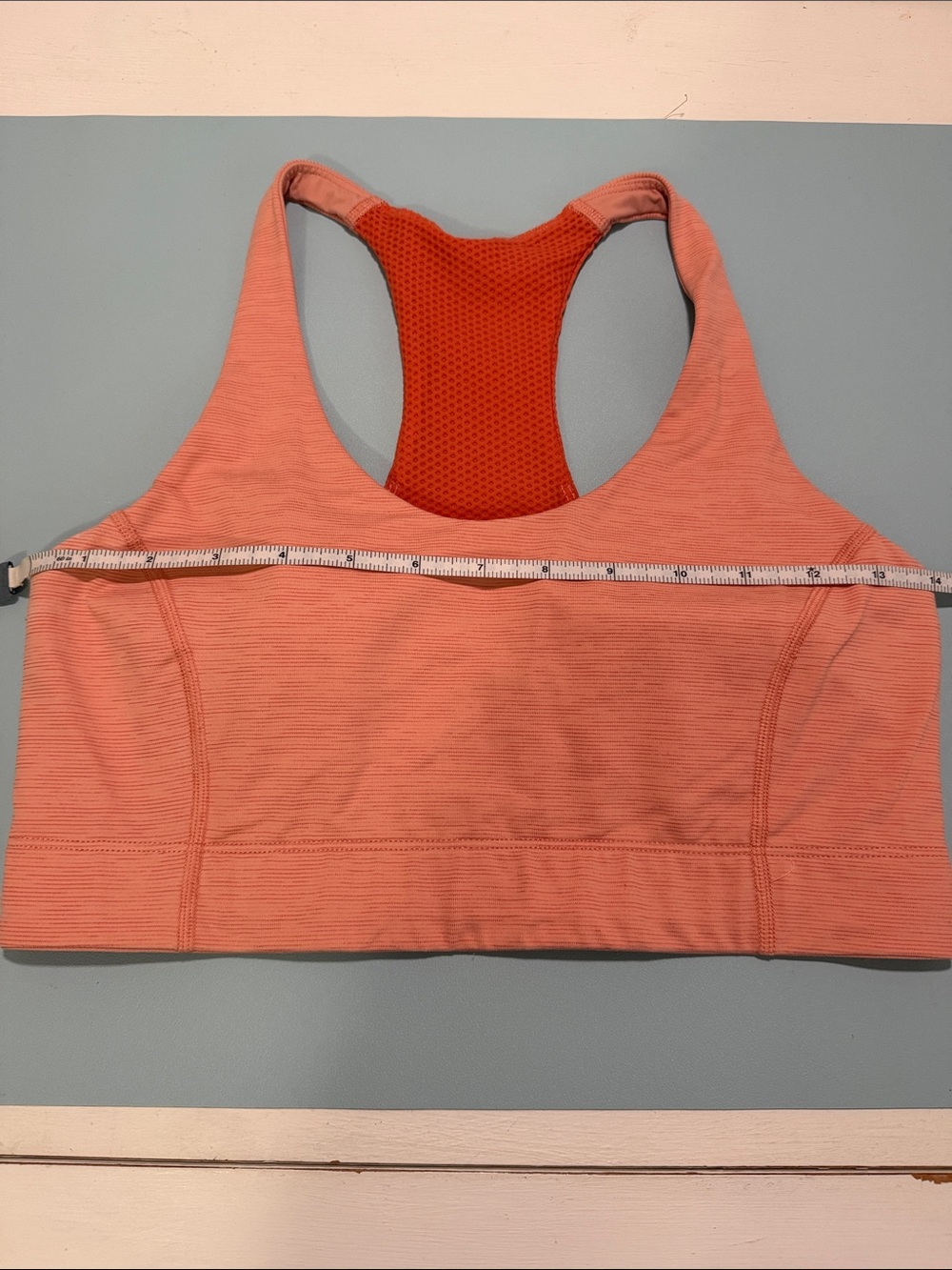 Outdoor Voices Textured Women Racerback Sports Bra Medium Excellent Condition